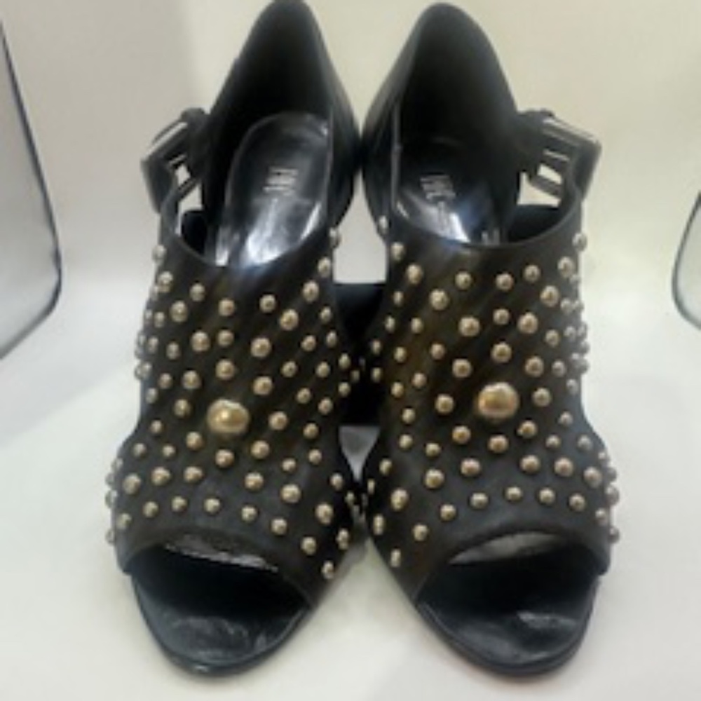 INC International Concept Stud Beaded Shoes-Pre-Owned